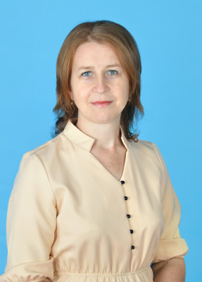 Помощник воспитателя Косачева Лариса Владимировна